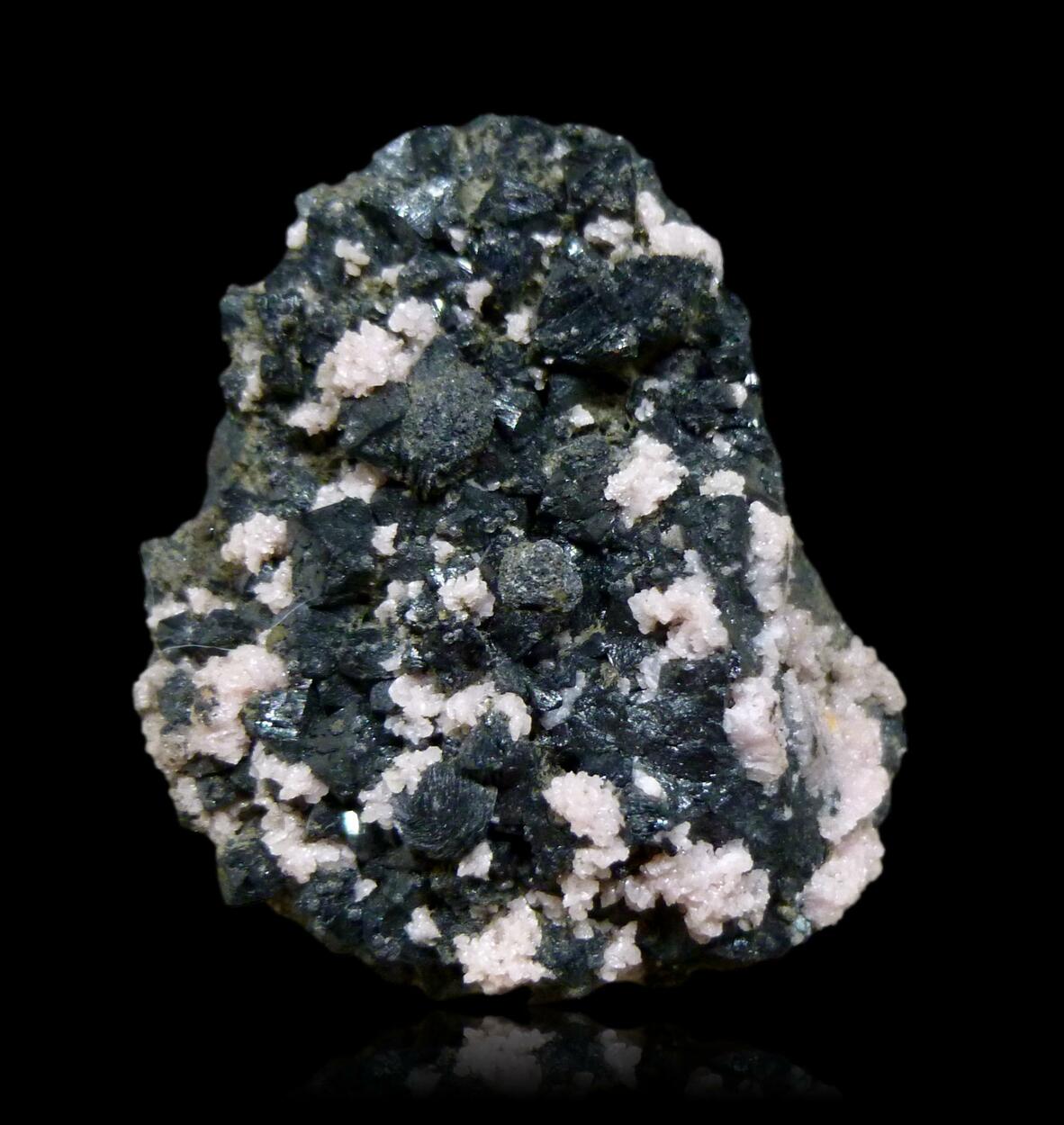 Rhodochrosite & Ilvaite