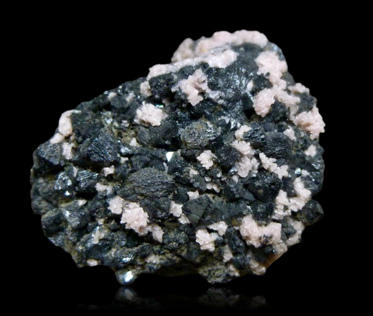 Rhodochrosite & Ilvaite