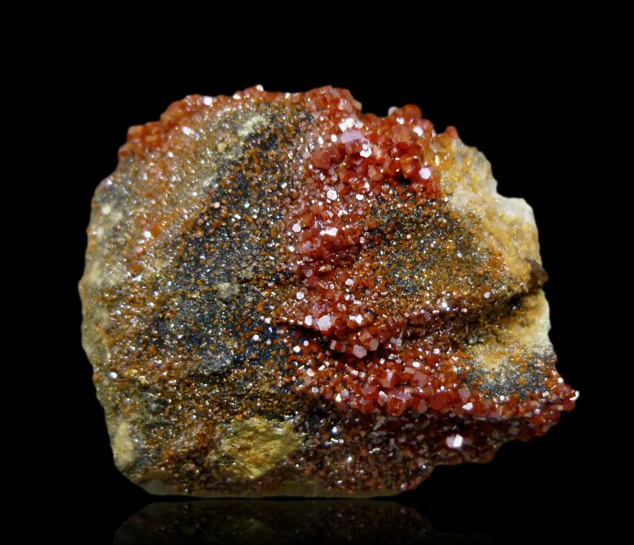 Vanadinite & Descloizite