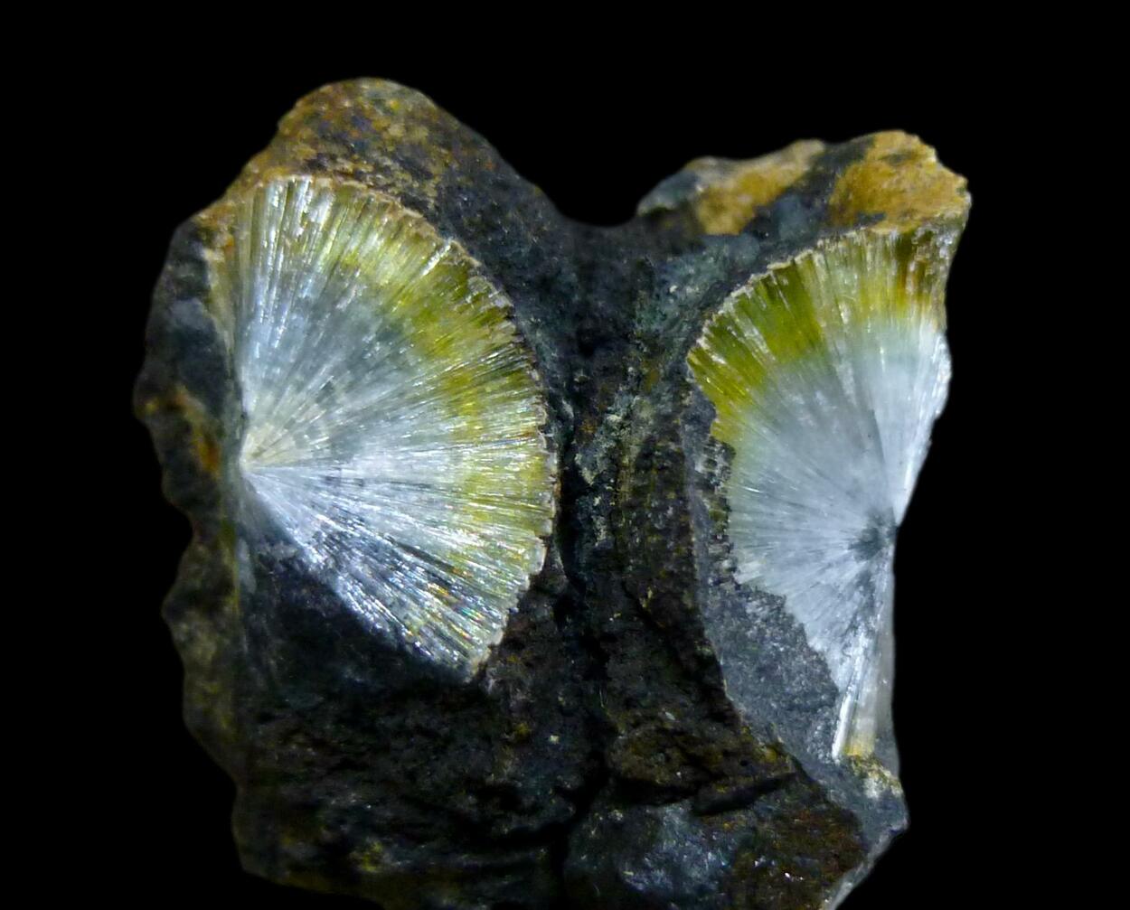 Wavellite