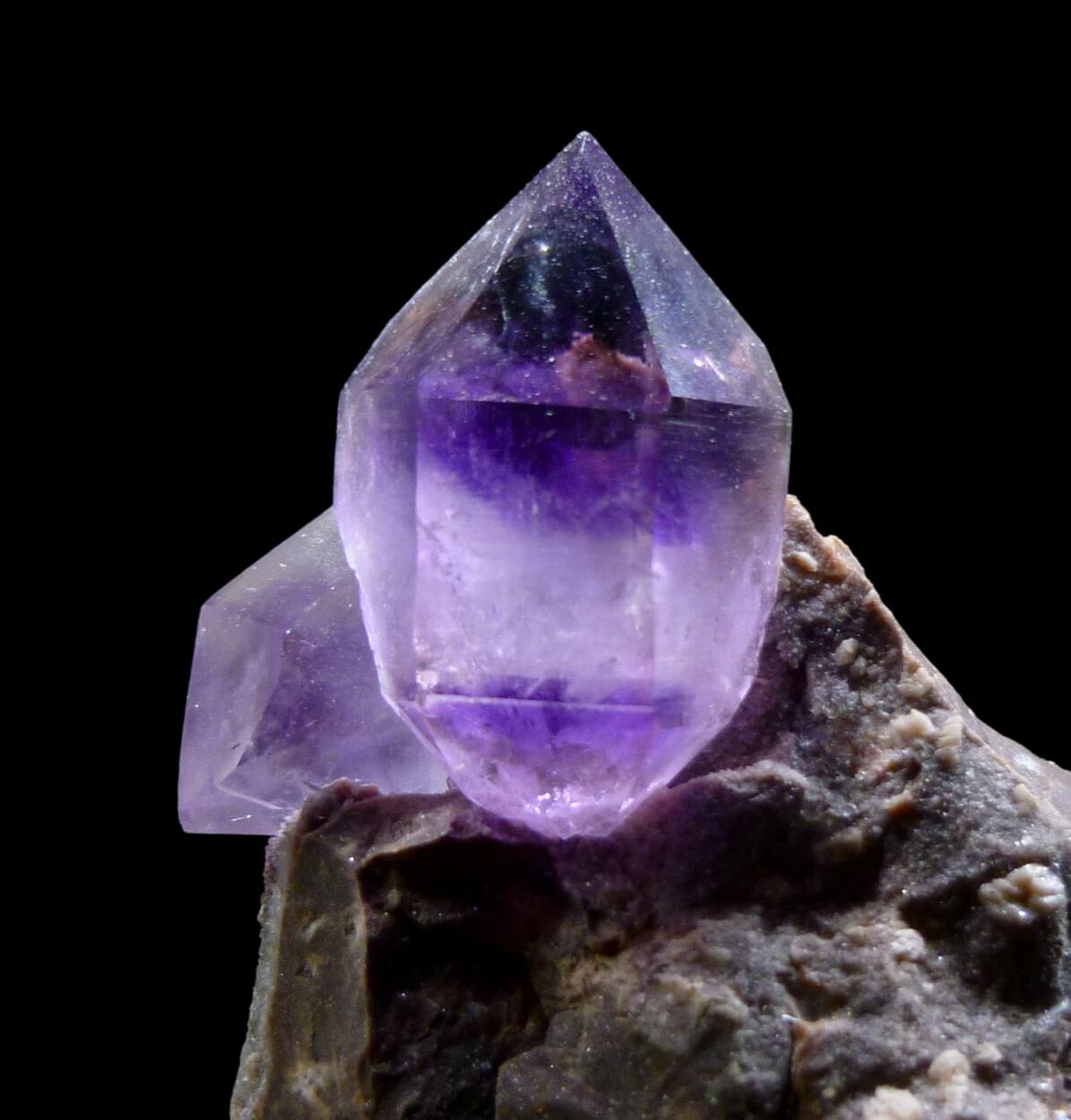 Quartz Var Amethyst