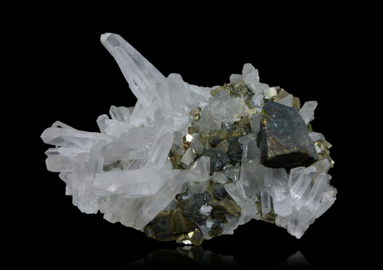 Chalcopyrite Pyrite & Quartz
