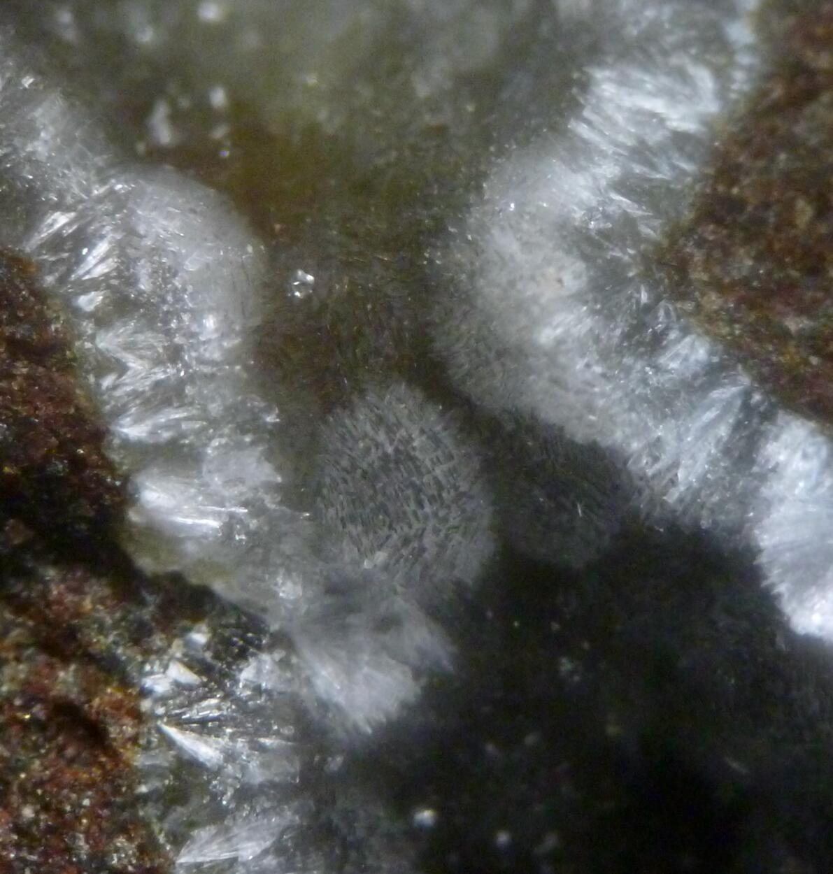 Cowlesite Thomsonite-Ca Mesolite & Chabazite-Ca