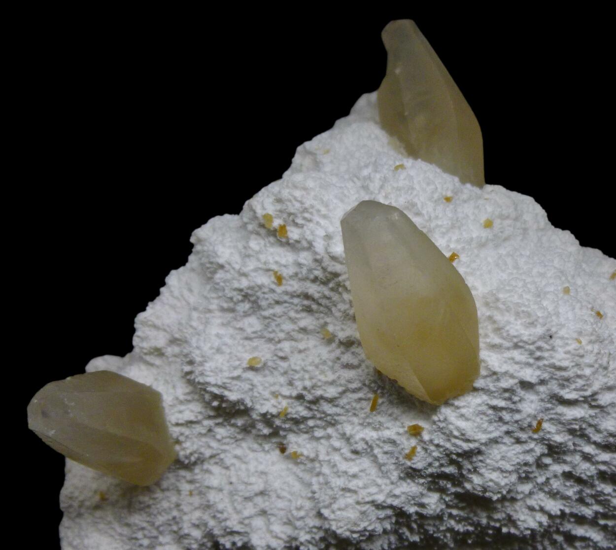 Calcite Mordenite & Heulandite