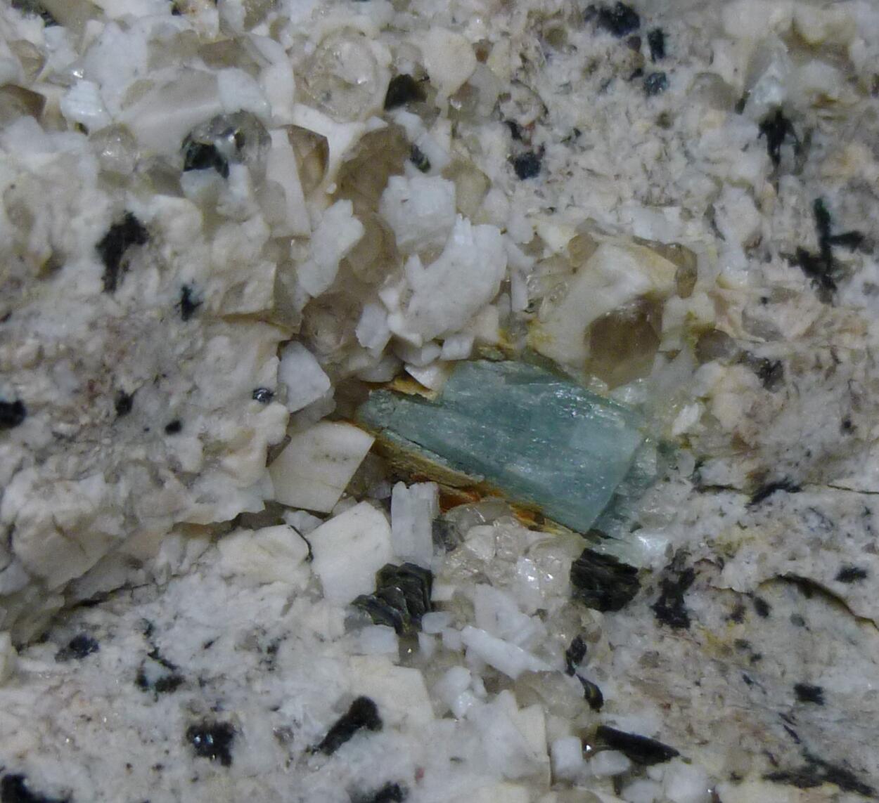 Beryl Var Aquamarine