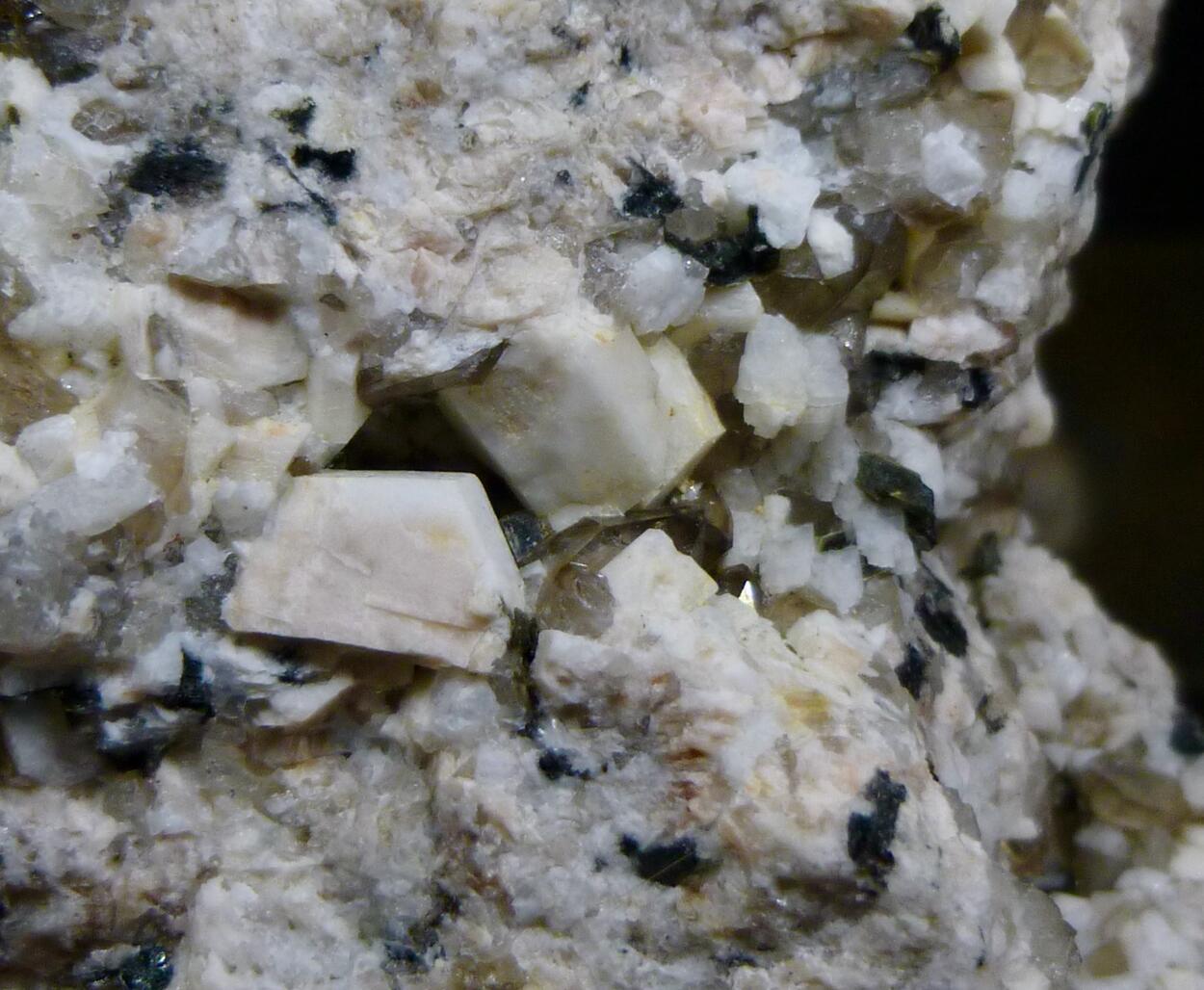 Beryl Var Aquamarine