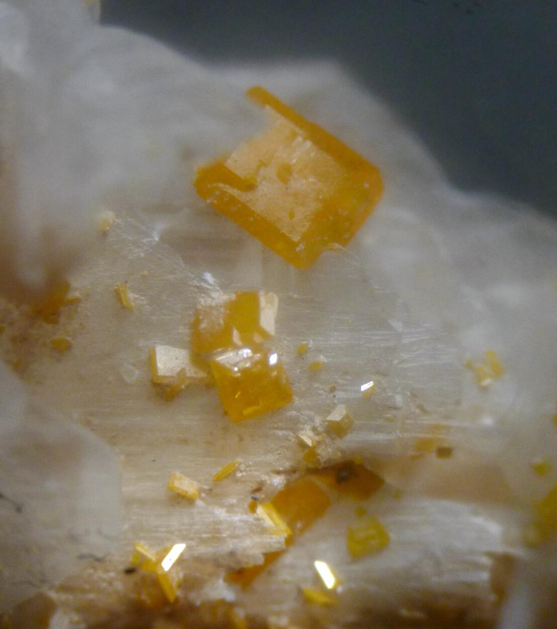 Cerussite & Wulfenite