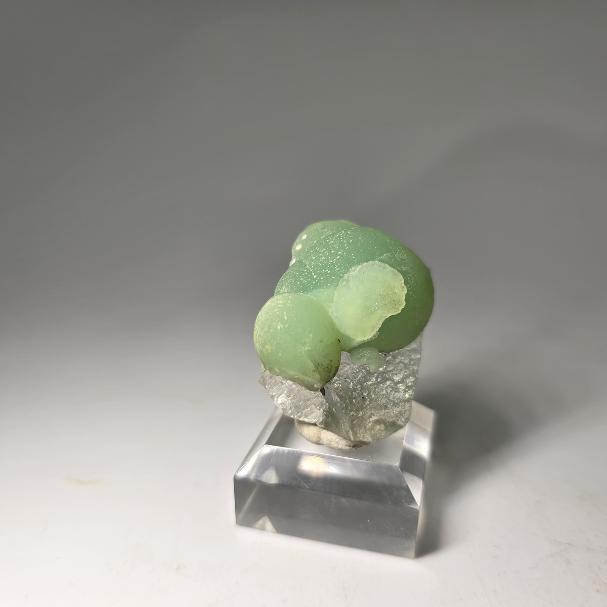 Smithsonite & Fluorite