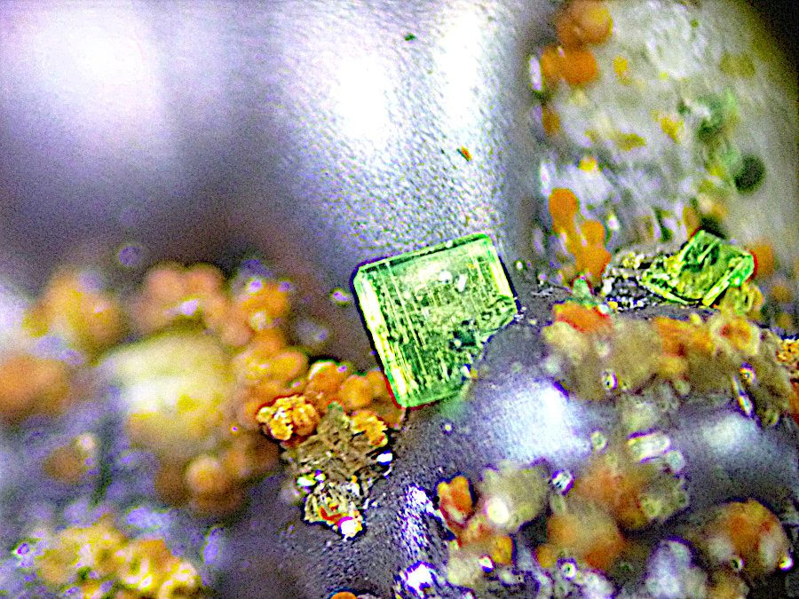 Cyrilovite & Autunite & Laueite