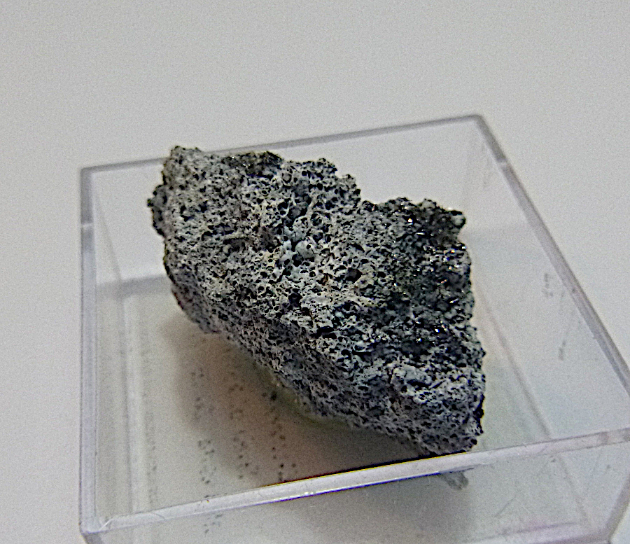 Cannizzarite