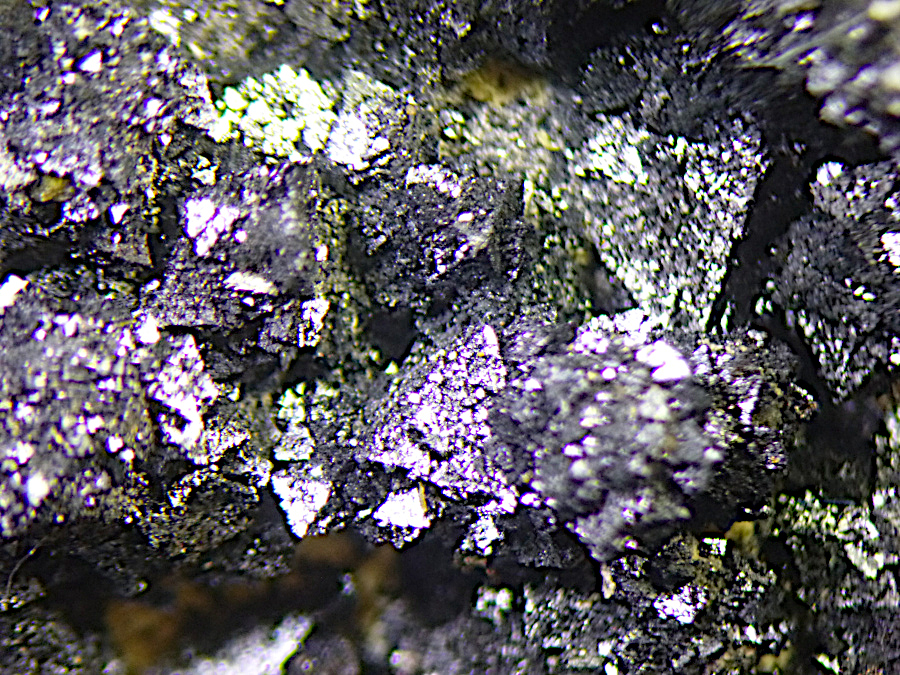 Gaudefroyite & Hausmannite