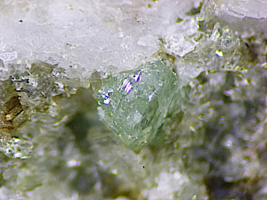 Gadolinite-(Y)