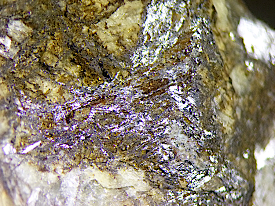 Kobellite & Coloradoite