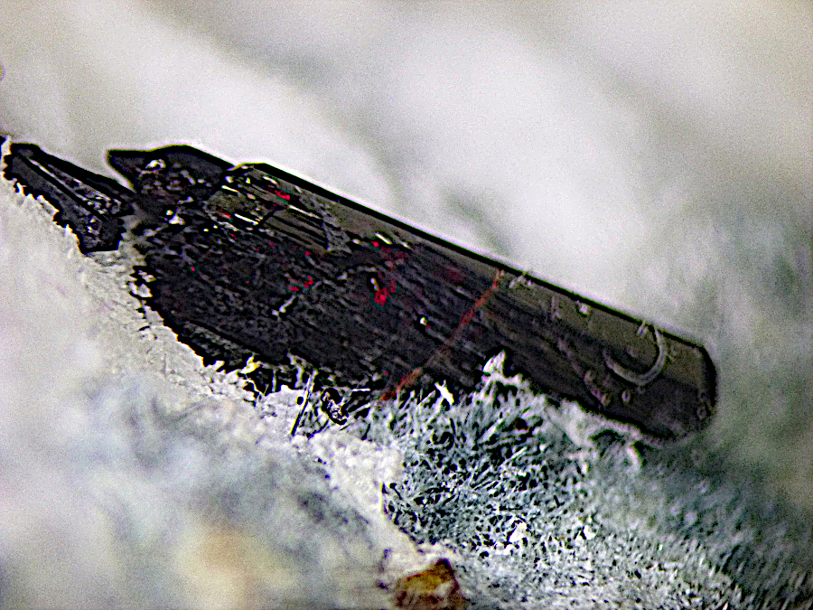 Joaquinite-(Ce) & Neptunite