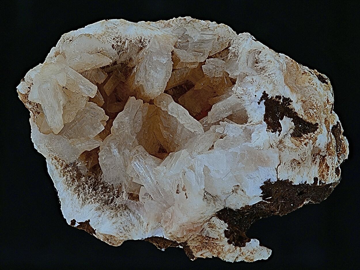 Epistilbite & Mordenite