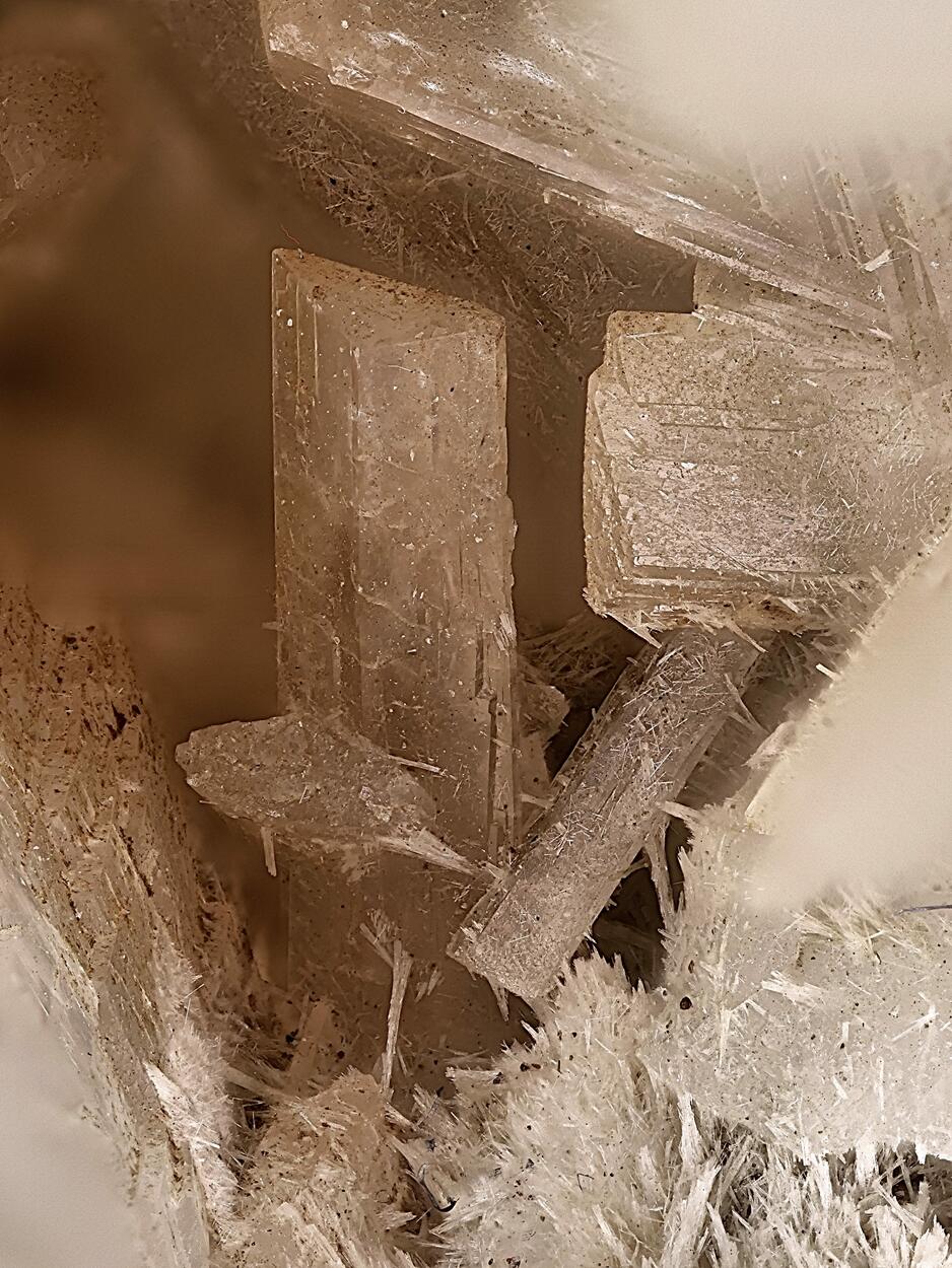 Epistilbite & Mordenite