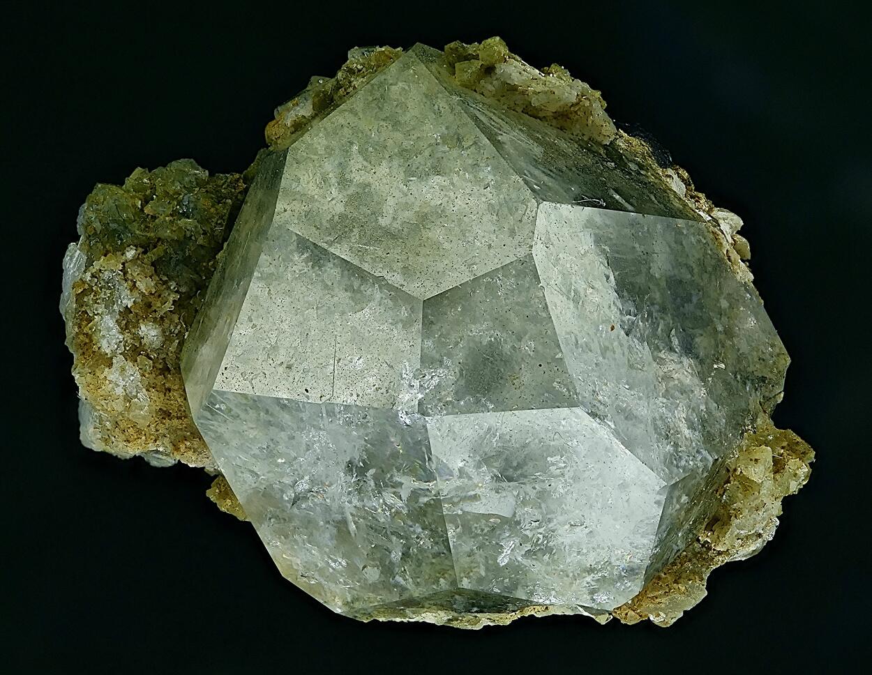 Analcime & Chabazite