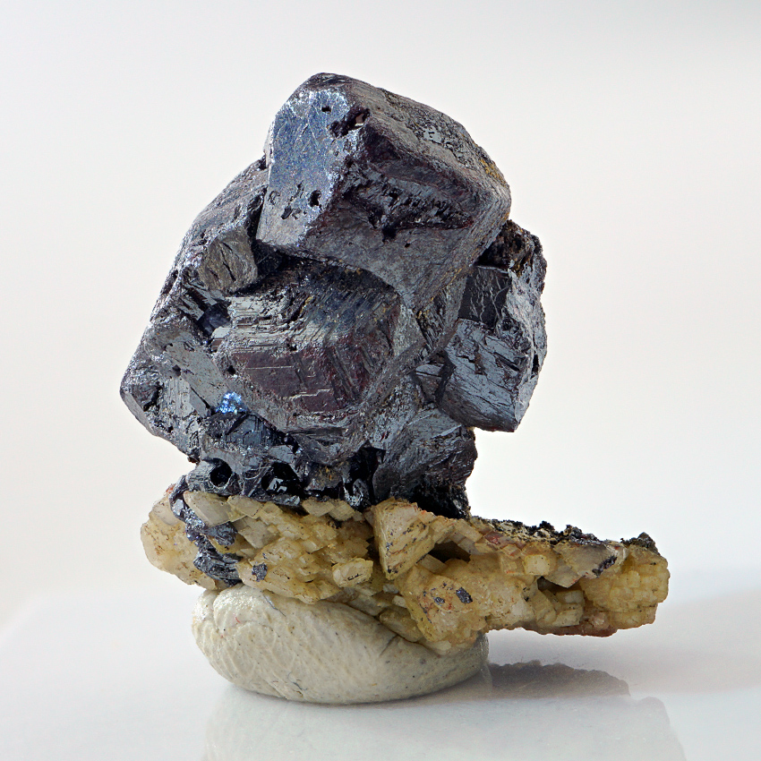 Pyrargyrite On Dolomite