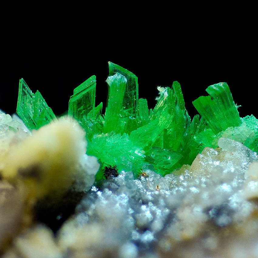 Annabergite & Calcite