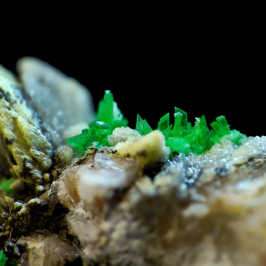 Annabergite & Calcite