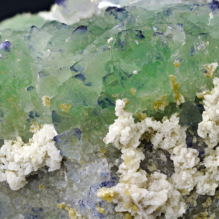 Fluorite & Stilbite