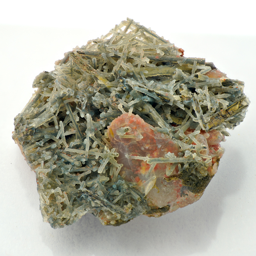 Bismuthinite & Chalcedony