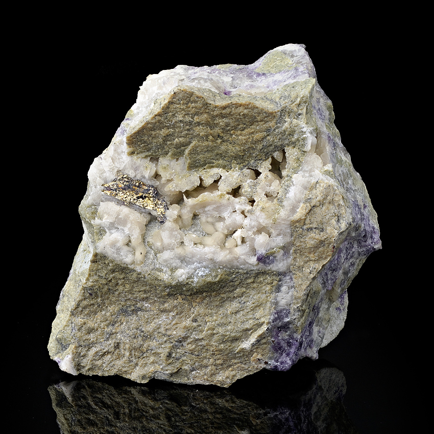 Calaverite & Fluorite