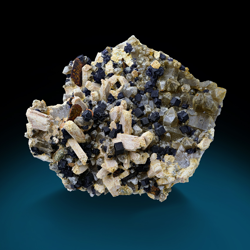 Fluorite Limonite Psm Siderite Smoky Quartz & Microcline