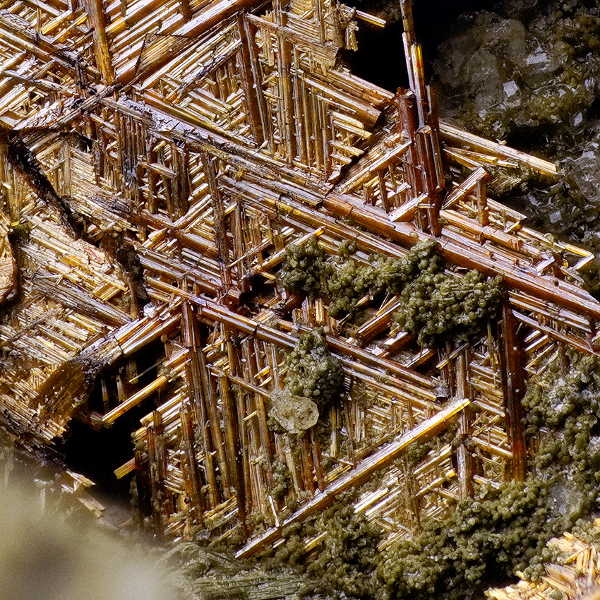 Rutile Var Sagenite Chamosite Pericline