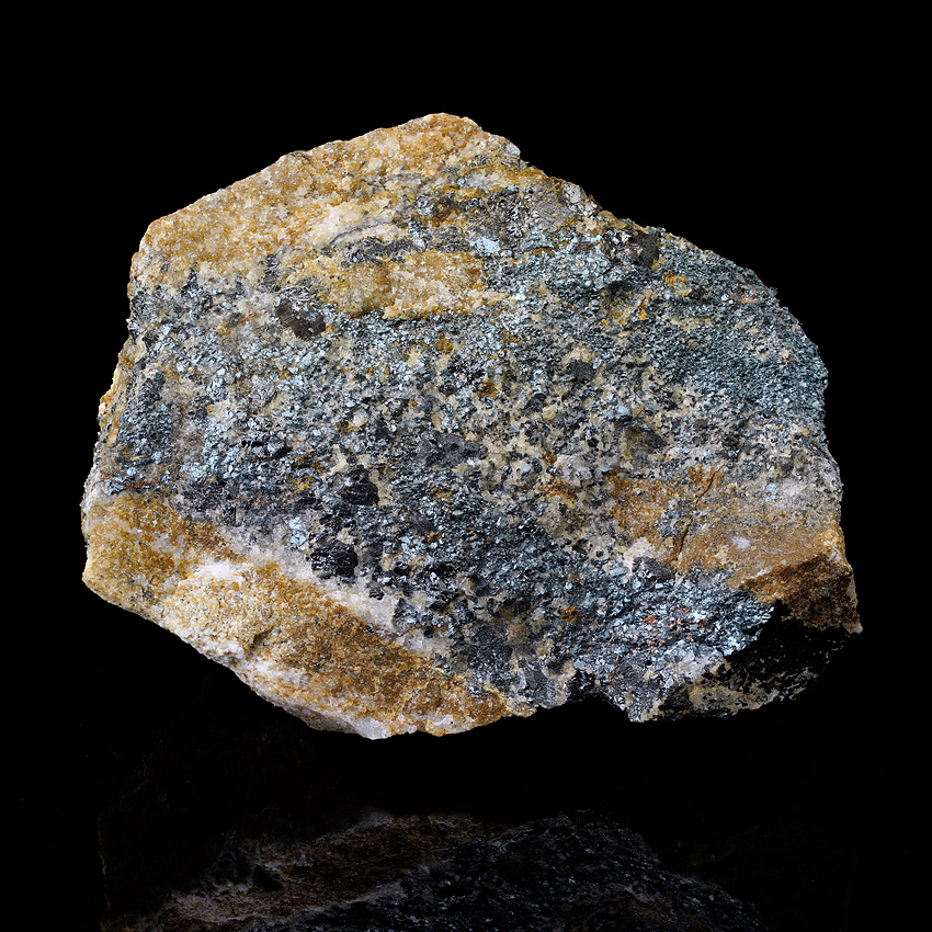 Litharge & Magnesioferrite