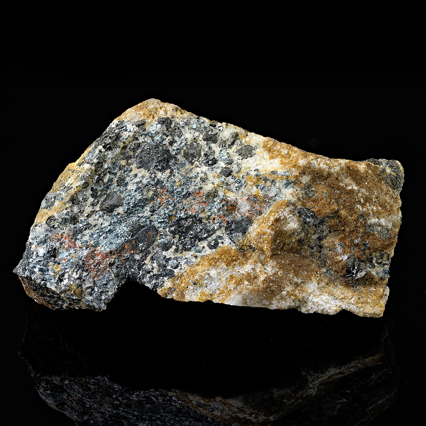 Litharge & Magnesioferrite