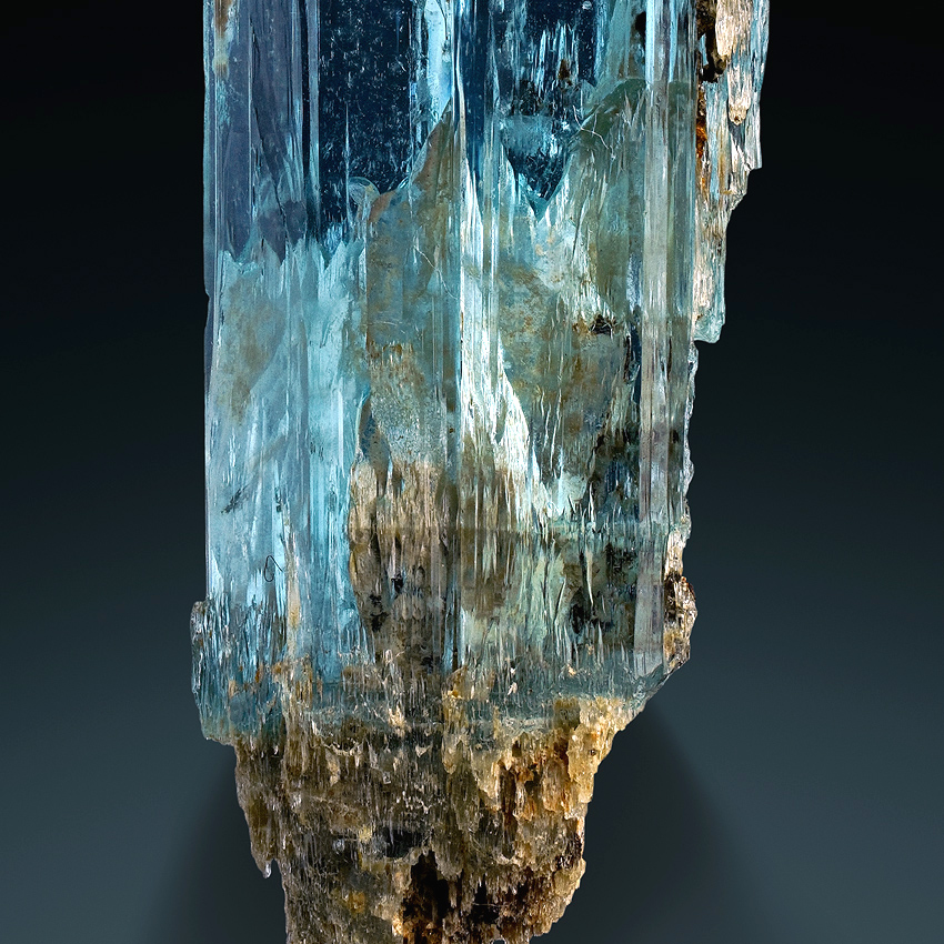 Beryl Var Aquamarine