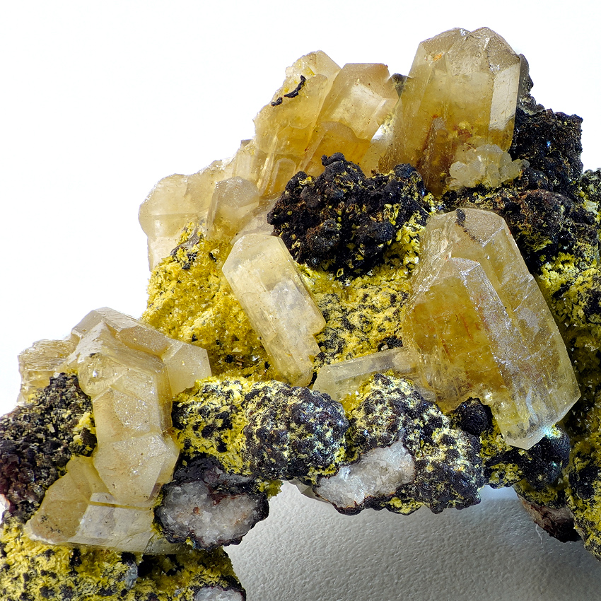 Mimetite & Tsumcorite