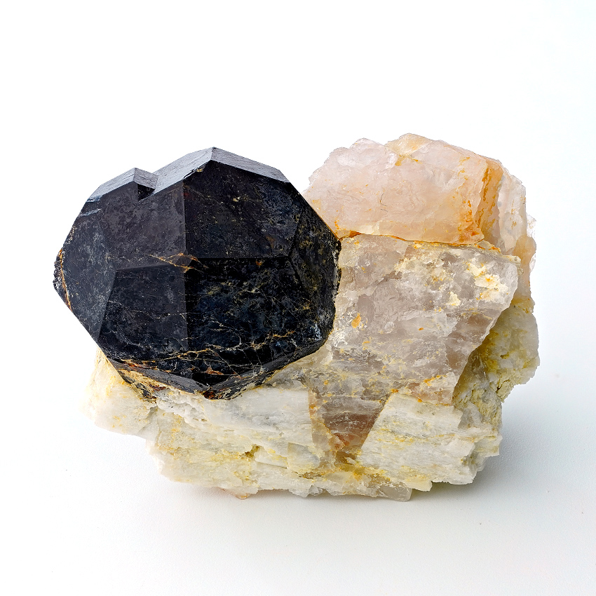 Garnet Var Almandine