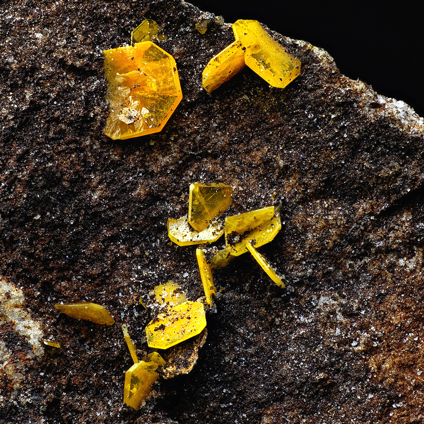 Wulfenite