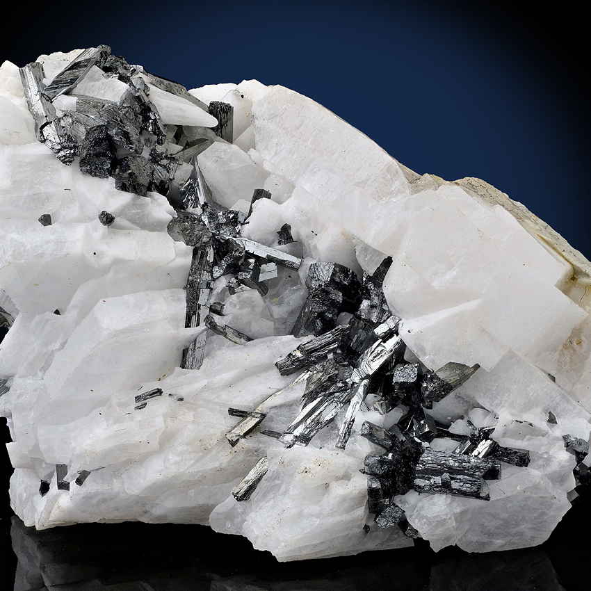 Manganite On Baryte