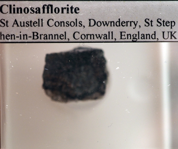 Clinosafflorite