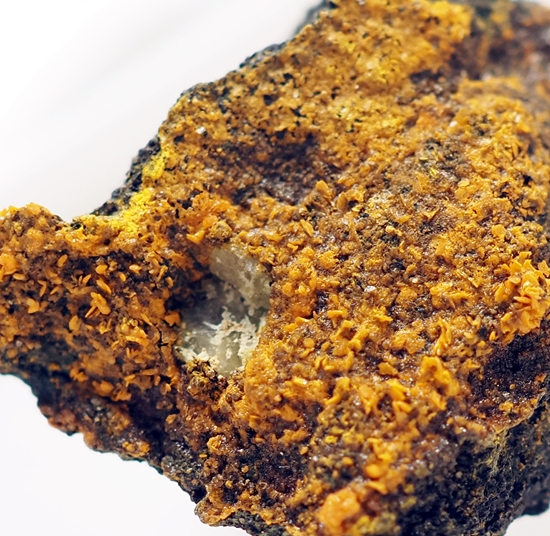 Huemulite & Pascoite