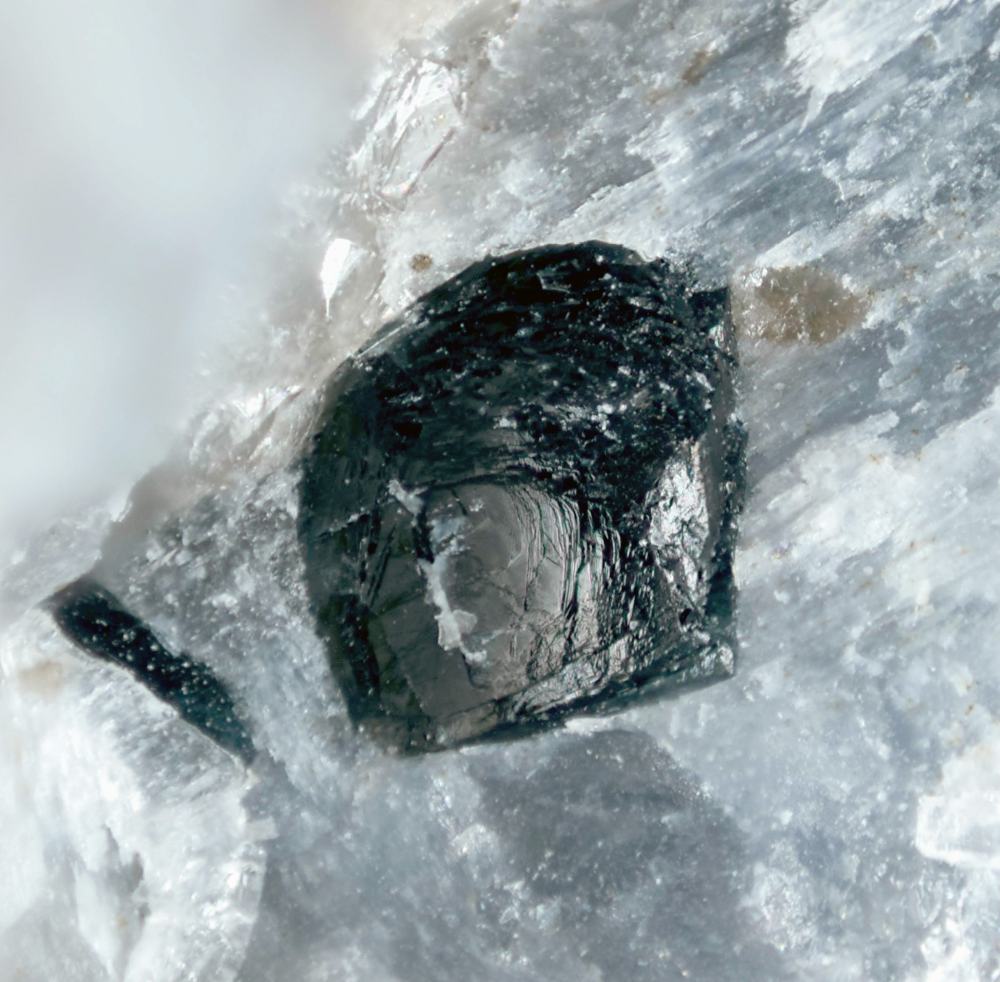 Agrellite & Ferri-katophorite