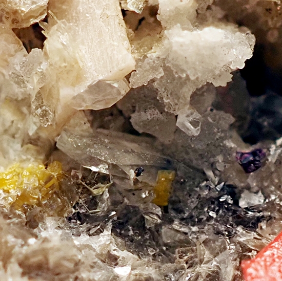 Haiweeite & Uranophane