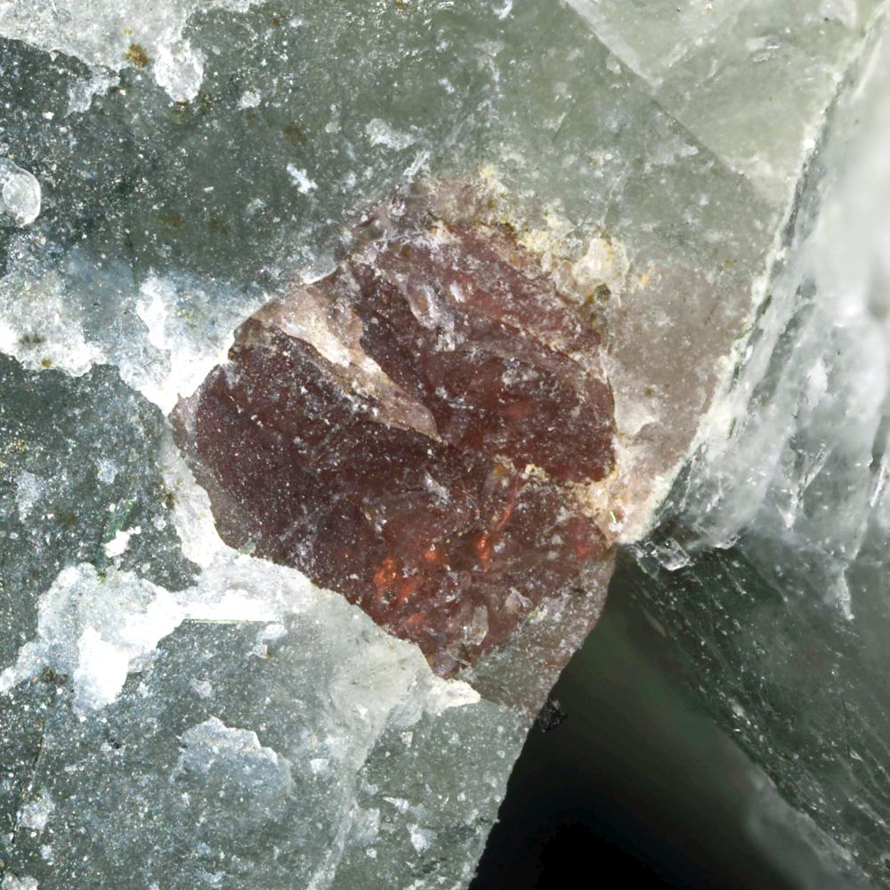 Paraumbite Eudialyte & Loparite