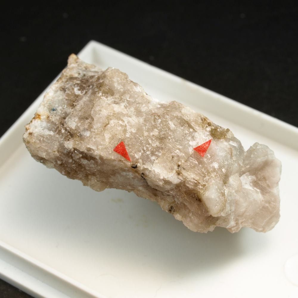 Behierite & Columbite-(Mn)