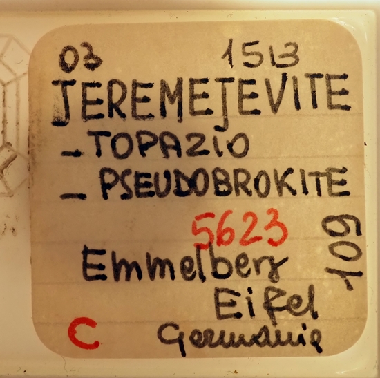 Jeremejevite Pseudobrookite & Topaz