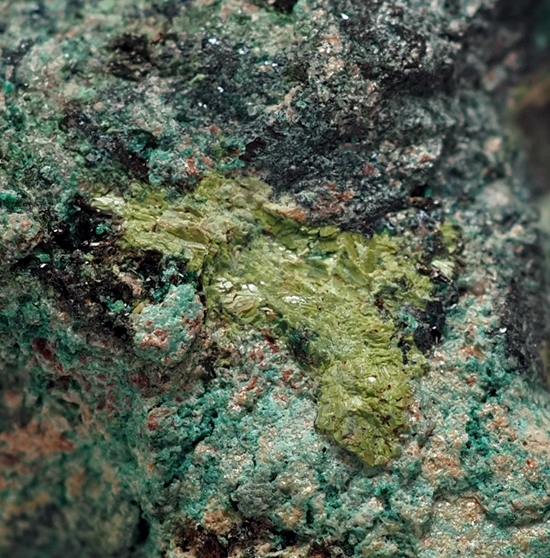 Demesmaekerite & Derriksite