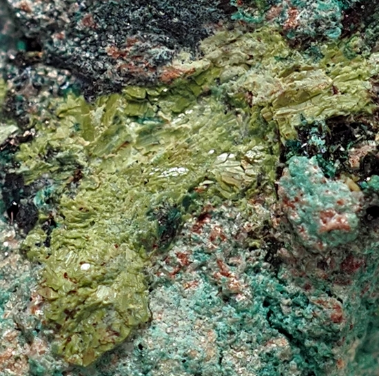 Demesmaekerite & Derriksite