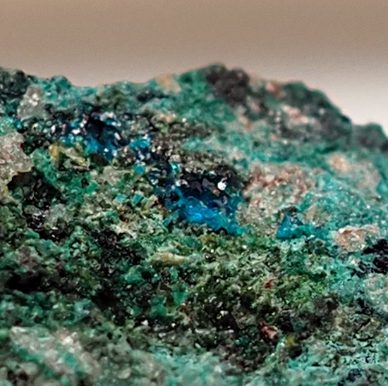 Demesmaekerite & Derriksite