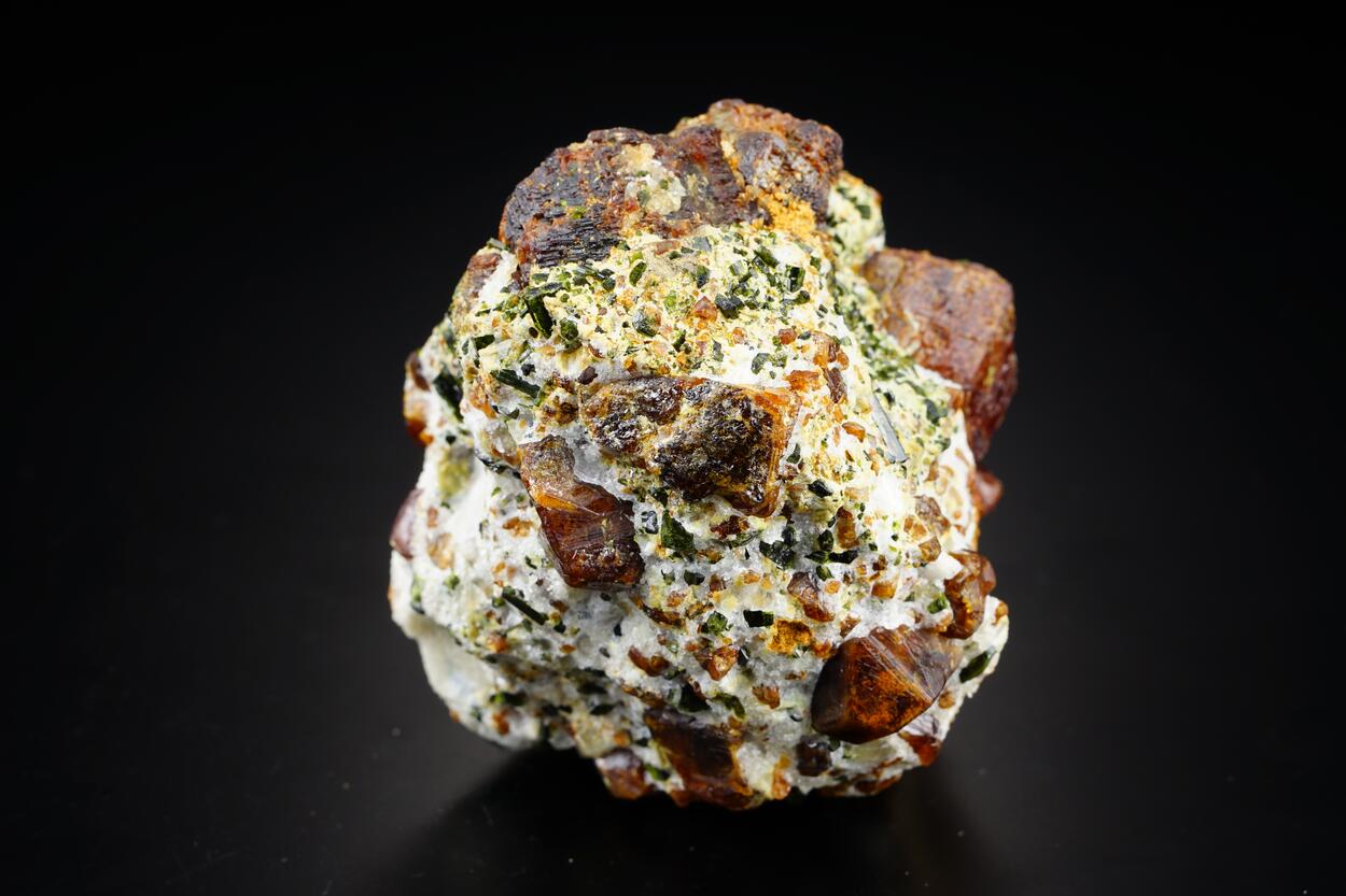 Garnet Var Hessonite & Diopside