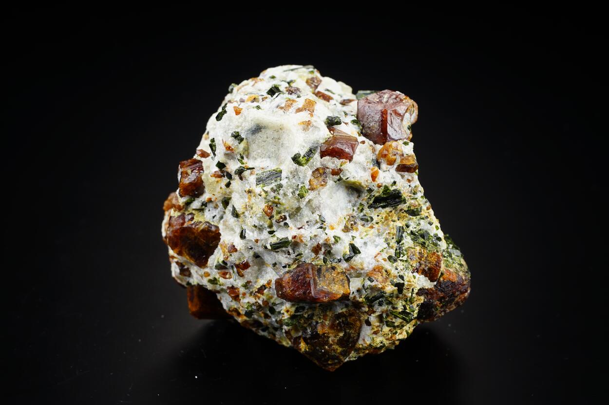 Garnet Var Hessonite & Diopside