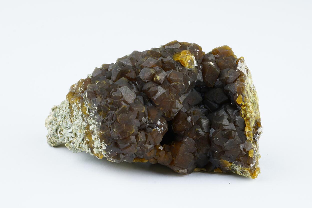 Garnet Var Andradite