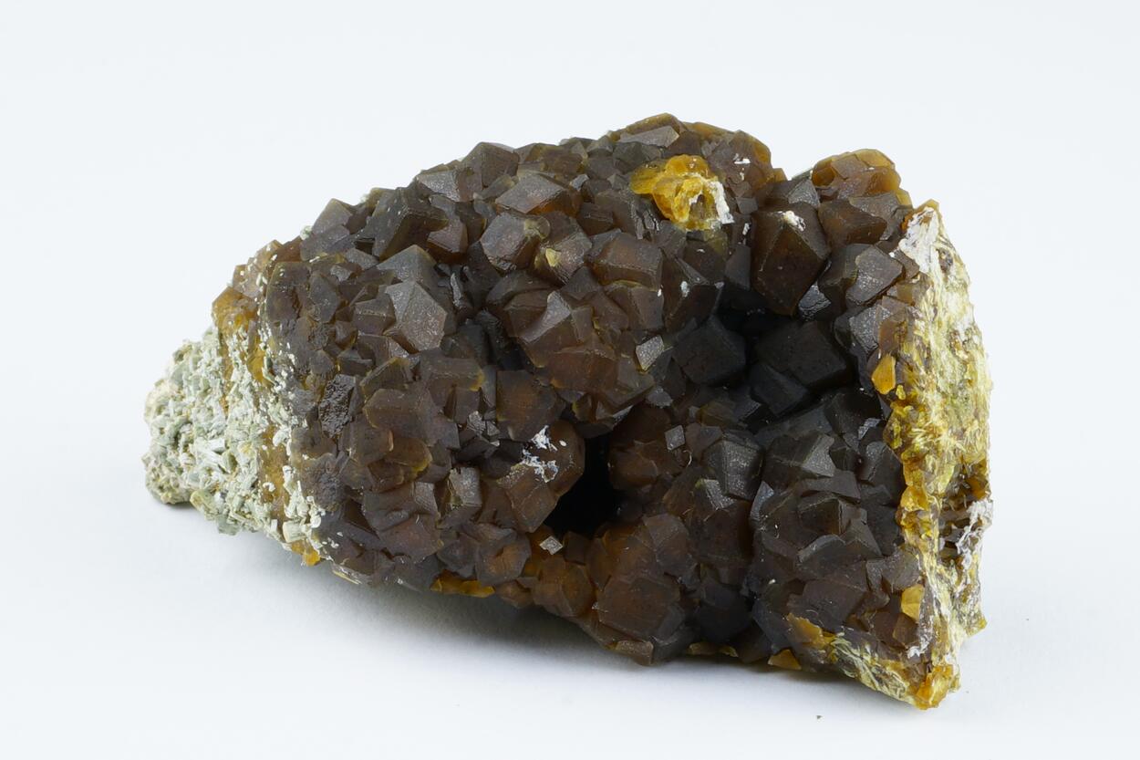 Garnet Var Andradite